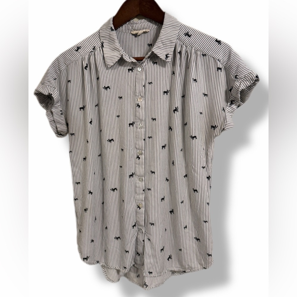 Jane and Delancey Striped Dog Print Button Front Blouse Short Sleeve